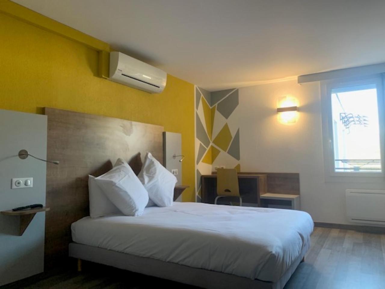 Val Hotel Montbeliard Sud Valentigney Bagian luar foto